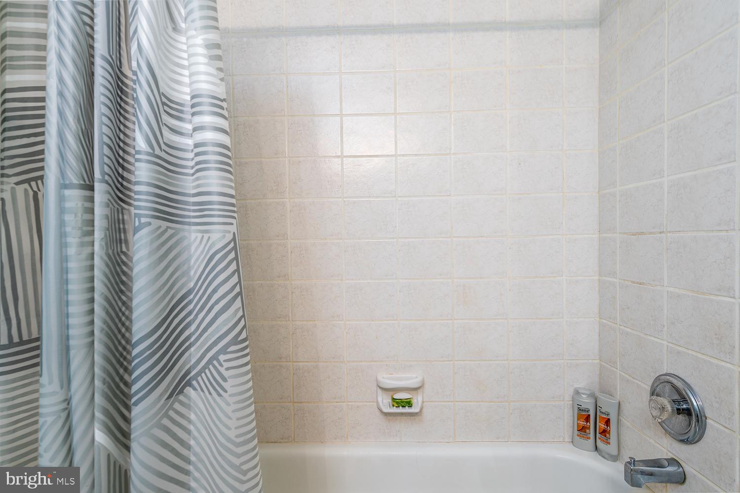 CANTON - Residential Lease