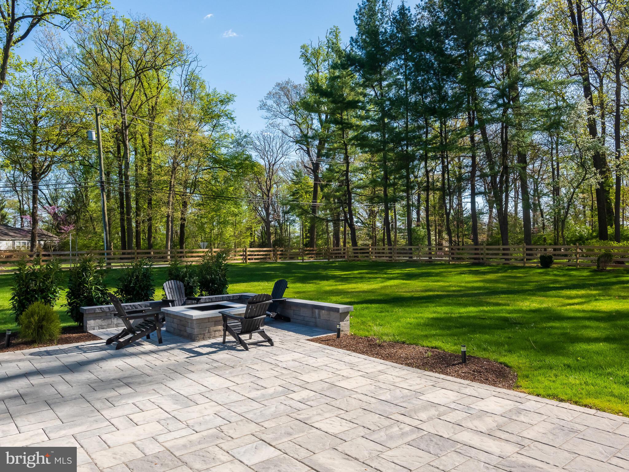 PHEASANT RUN - Residential