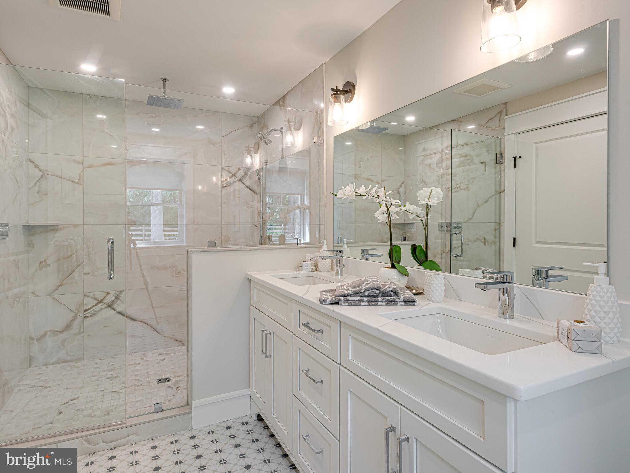 PHEASANT RUN - Residential