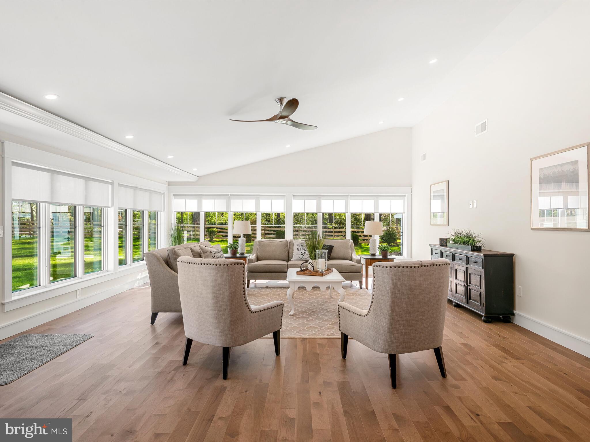 PHEASANT RUN - Residential