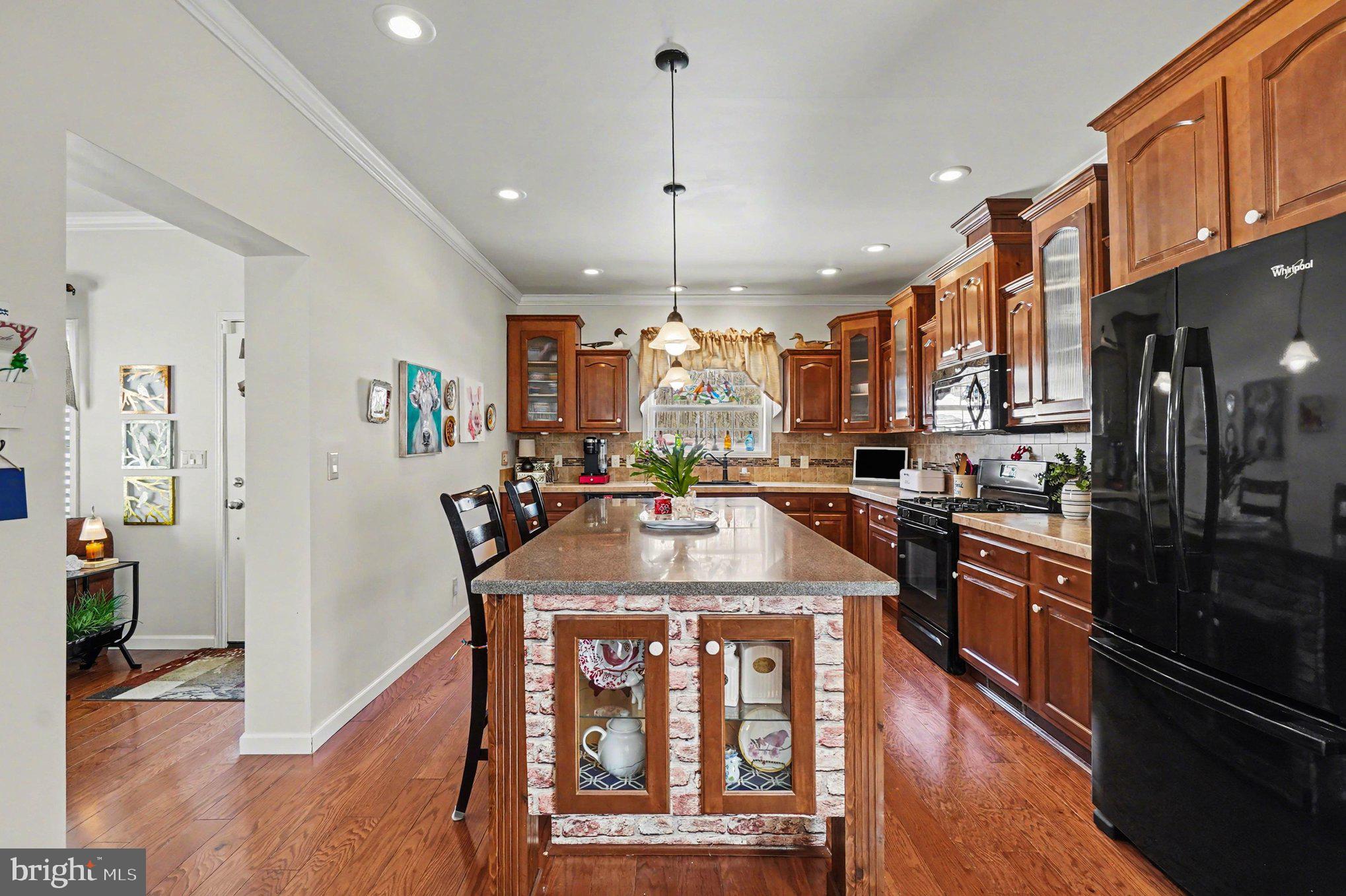 VILLAGE OF CECIL WOODS - Residential