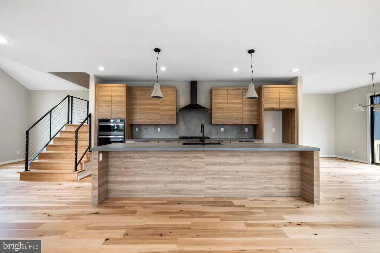 McLean, Virginia 22101, United States, ,Land,Active,93345