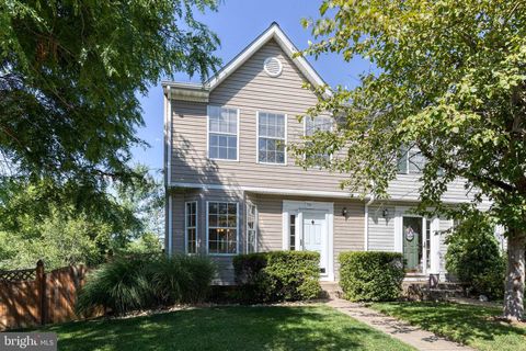 Townhouse For Sale - 710 Medinah Circle<br/> WESTMINSTER, MD 21158