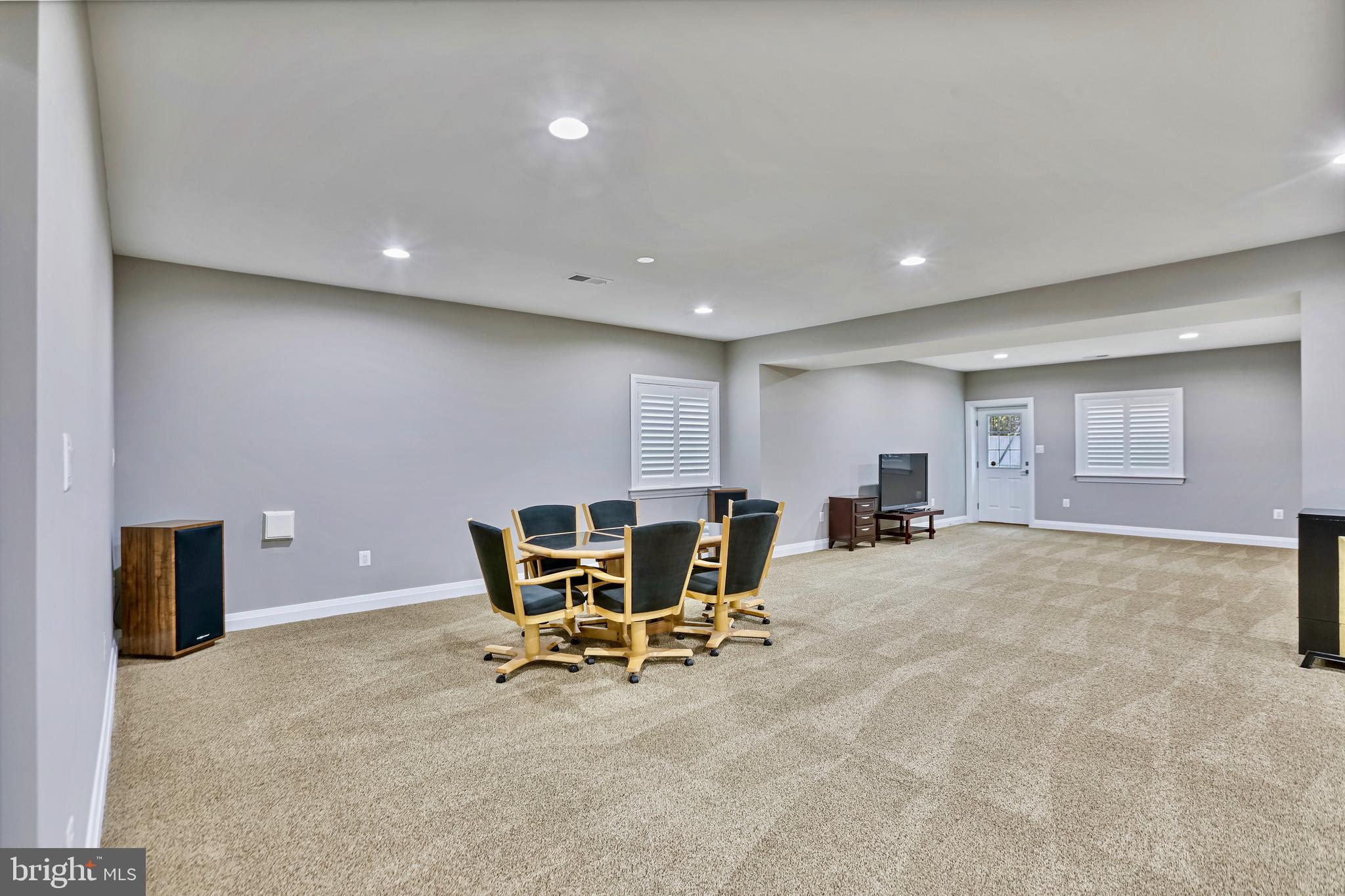 GREENS SOUTH AT WILLOWSF - Residential