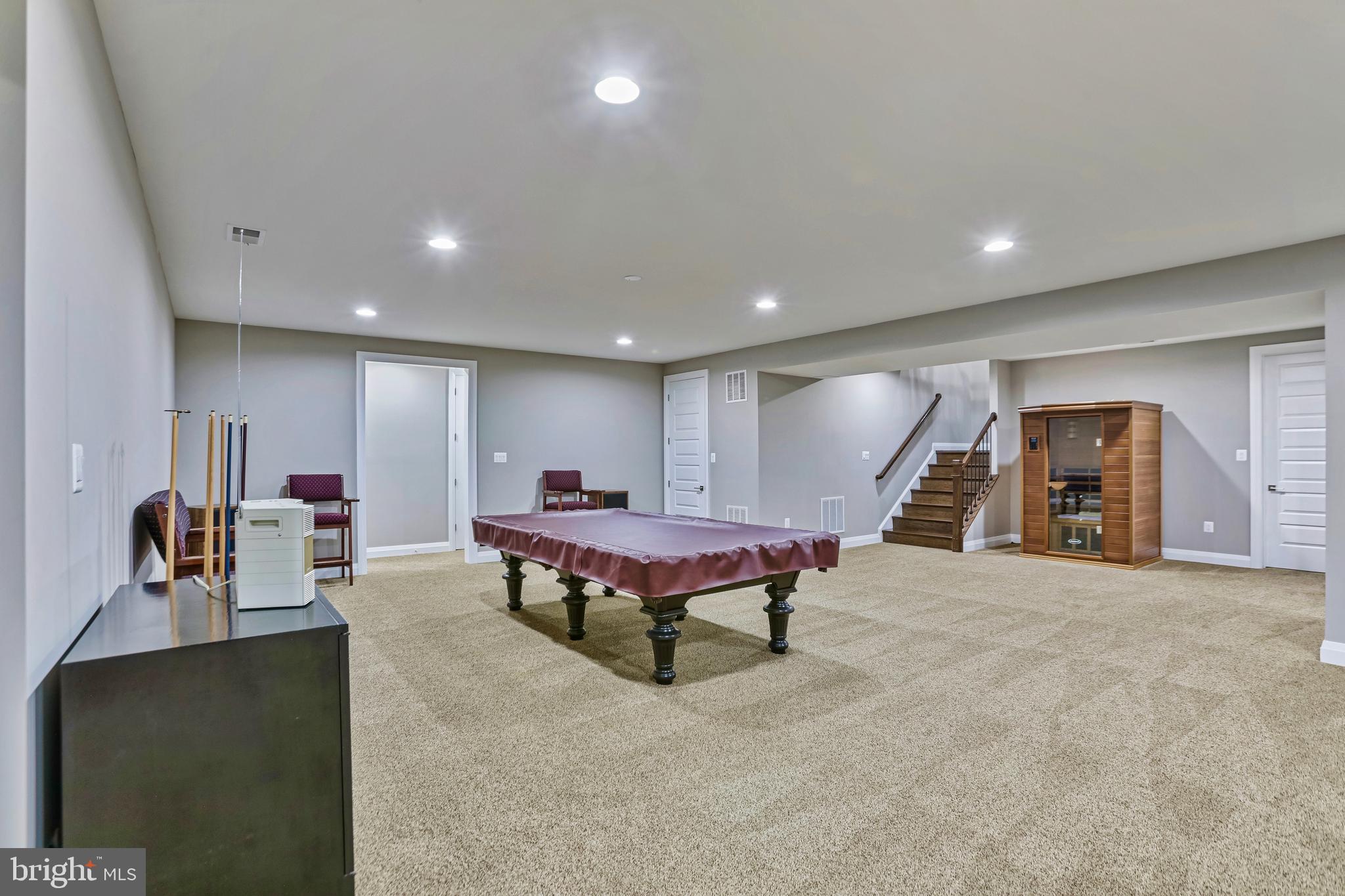 GREENS SOUTH AT WILLOWSF - Residential