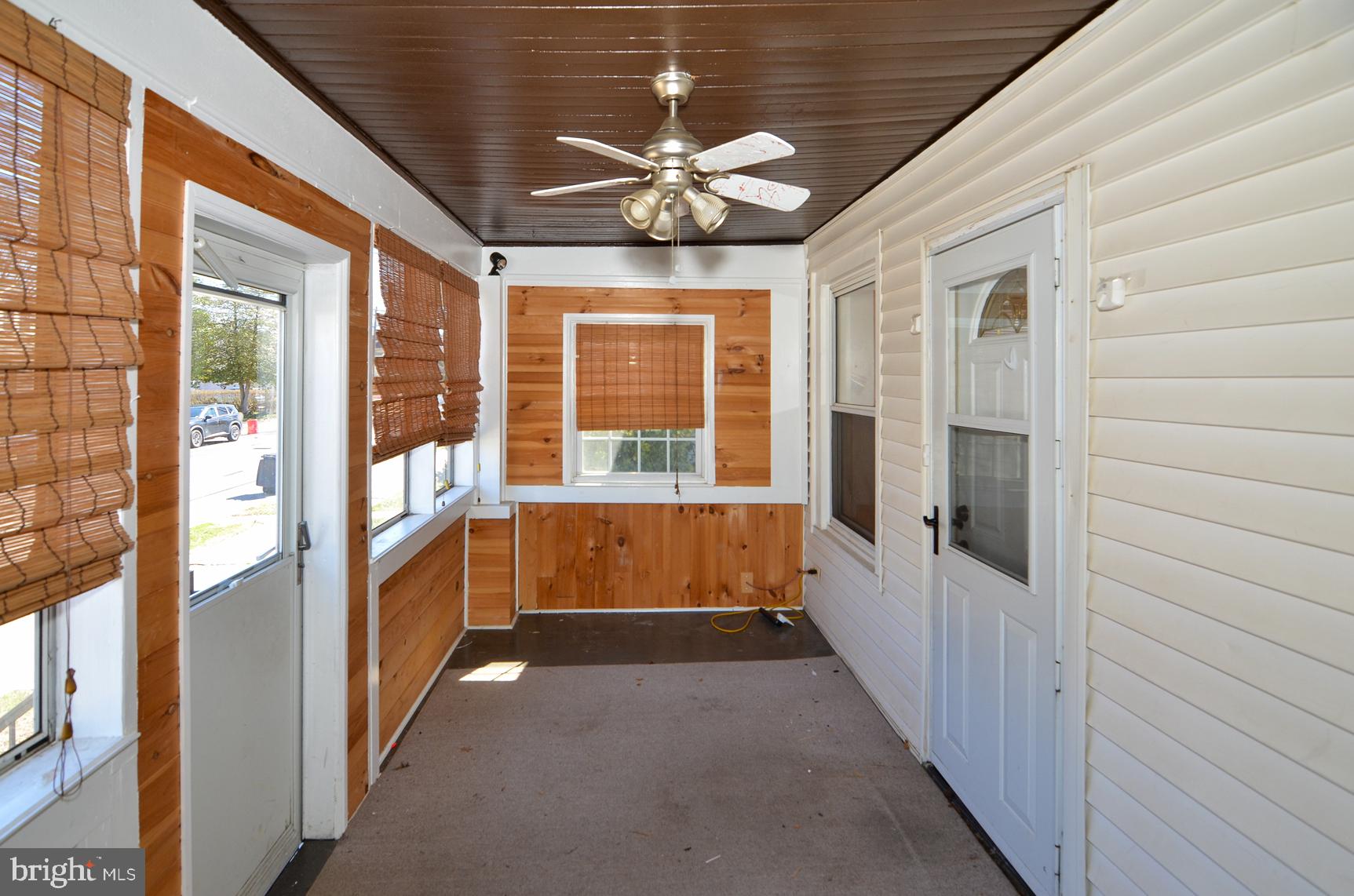 623 LAFAYETTE AVENUE