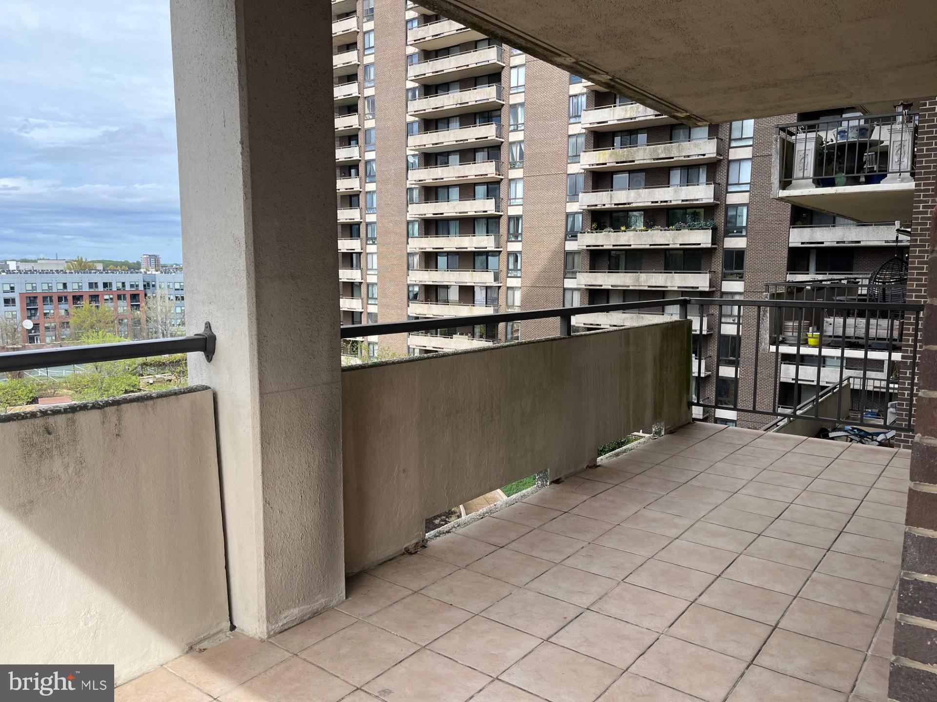 REGENCY AT MCLEAN - Residential Lease