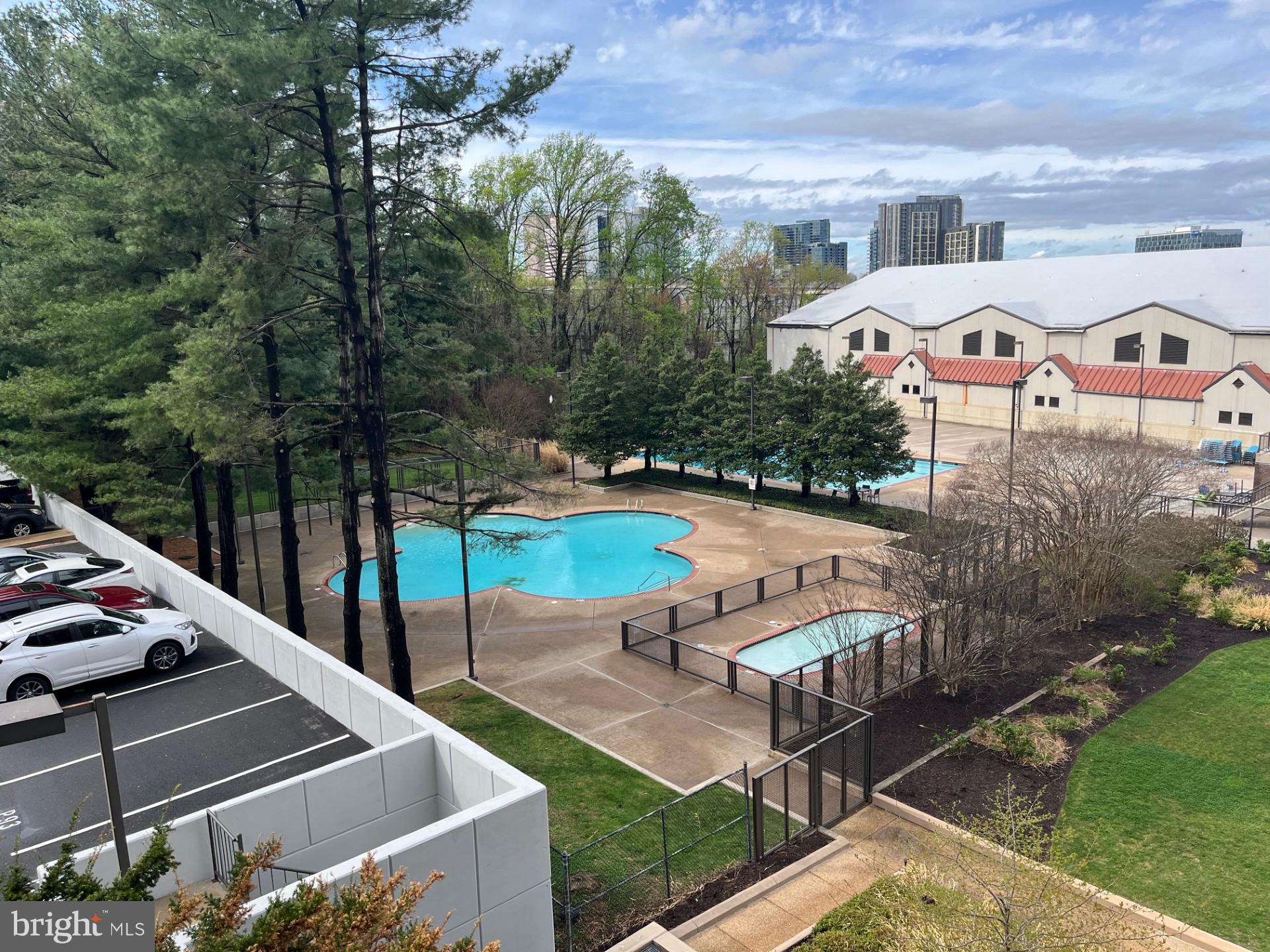 REGENCY AT MCLEAN - Residential Lease