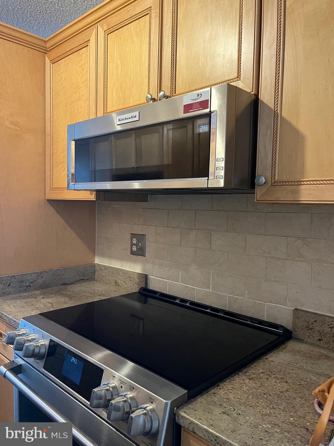 REGENCY AT MCLEAN - Residential Lease