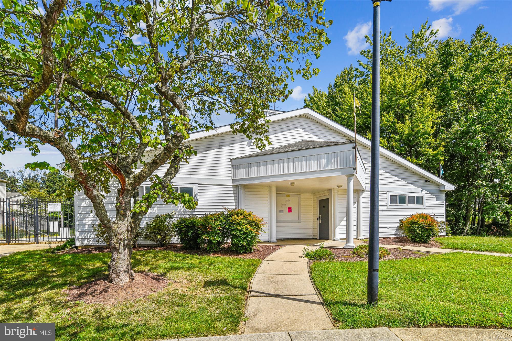 ANNAPOLIS OVERLOOK - Residential