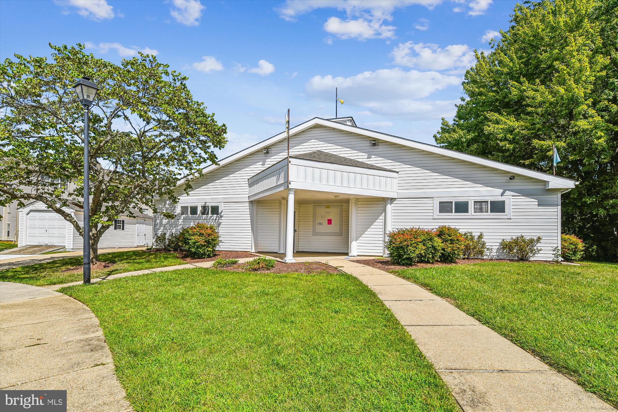 ANNAPOLIS OVERLOOK - Residential