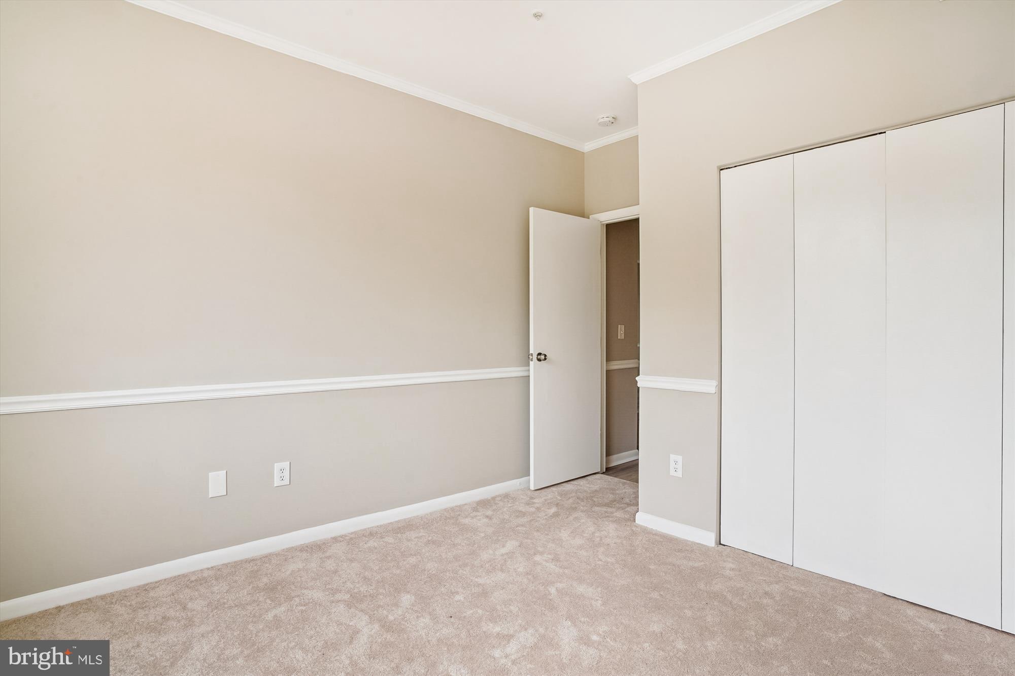 ANNAPOLIS OVERLOOK - Residential