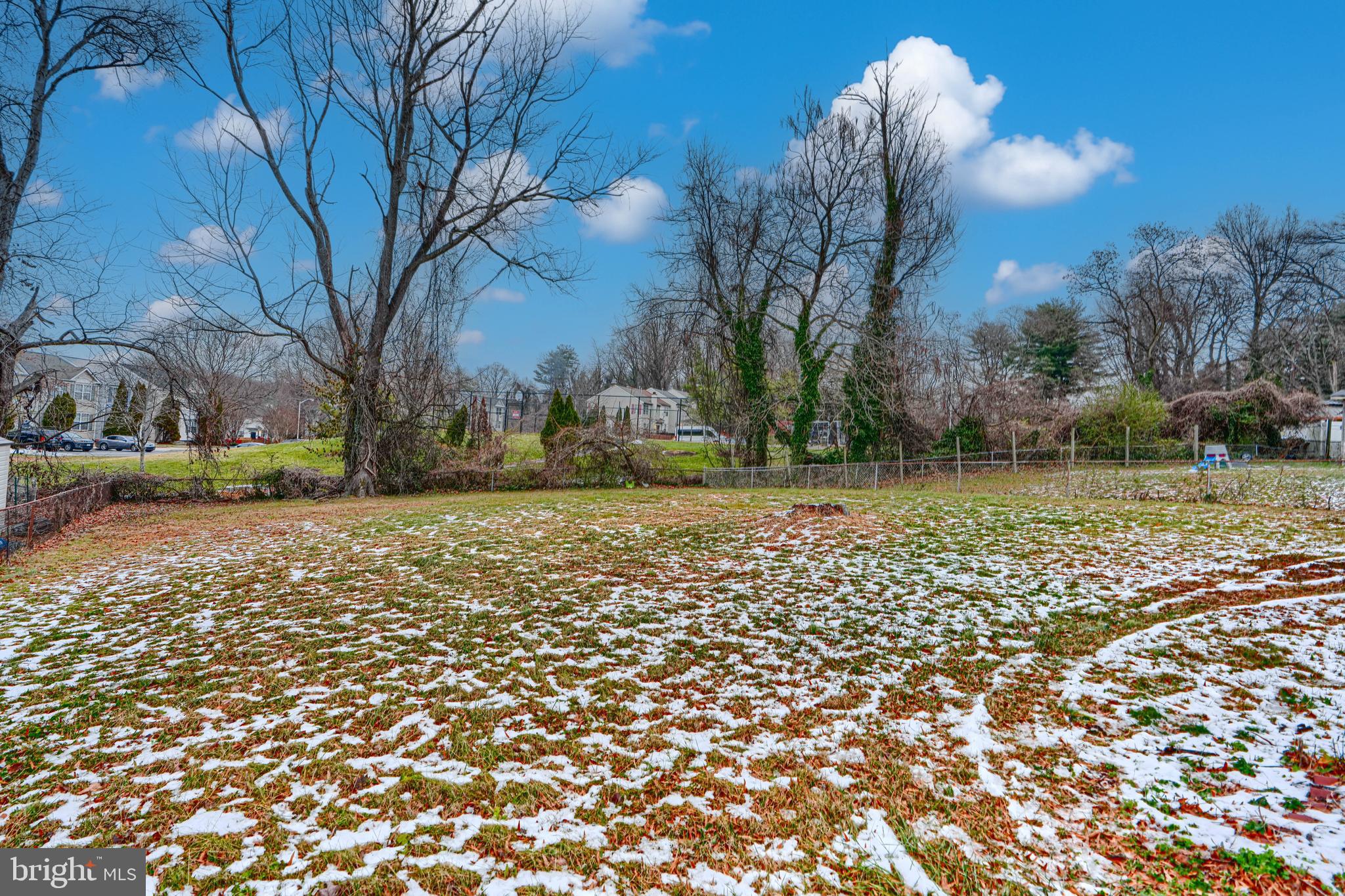 PEPPER MILL VILLAGE - Residential