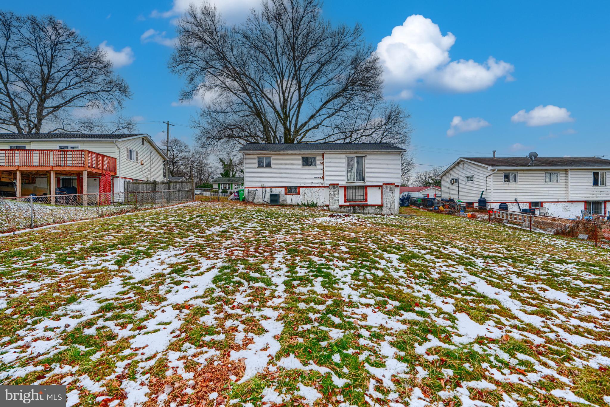 PEPPER MILL VILLAGE - Residential