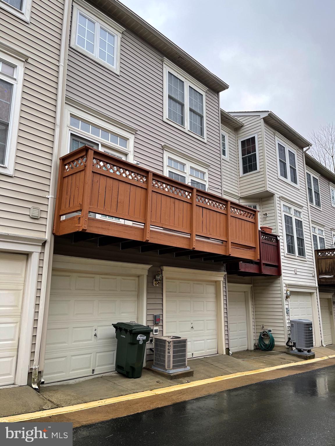 CARR AT CEDAR LAKES - Residential Lease