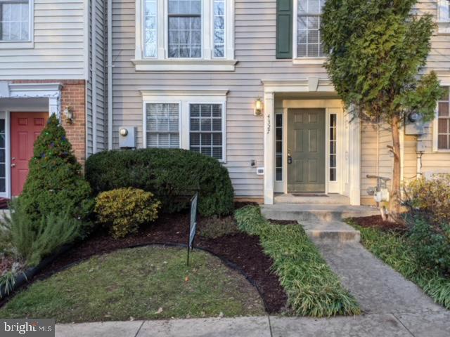 CARR AT CEDAR LAKES - Residential Lease