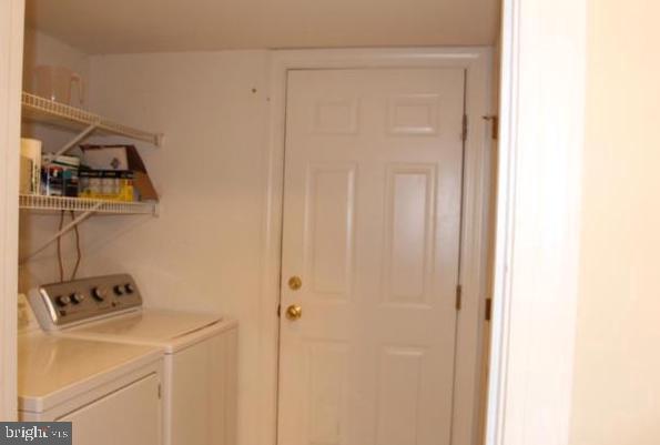 CARR AT CEDAR LAKES - Residential Lease