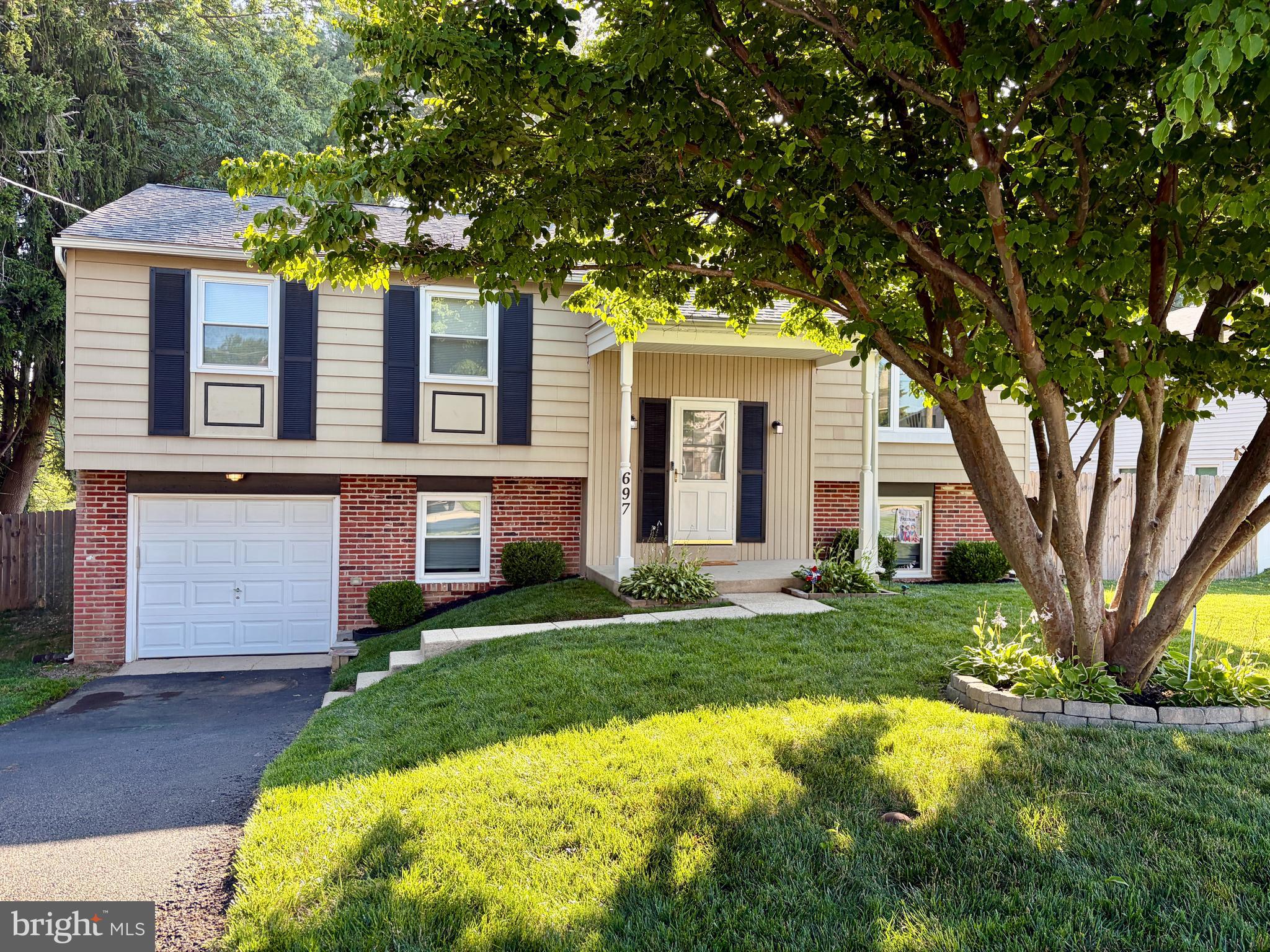 697 CHERRY TREE ROAD
