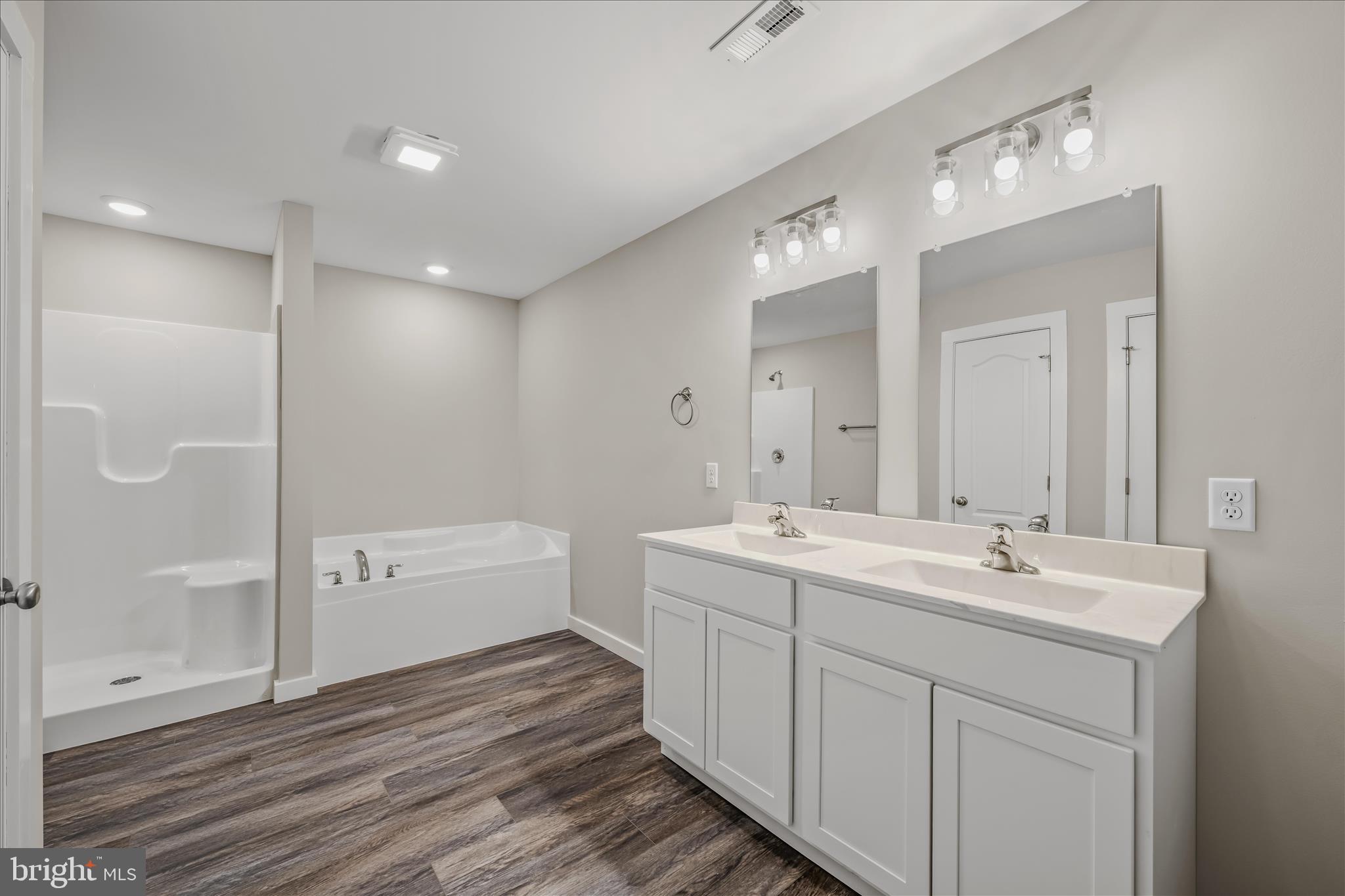 GRANDVIEW ESTATES - Residential