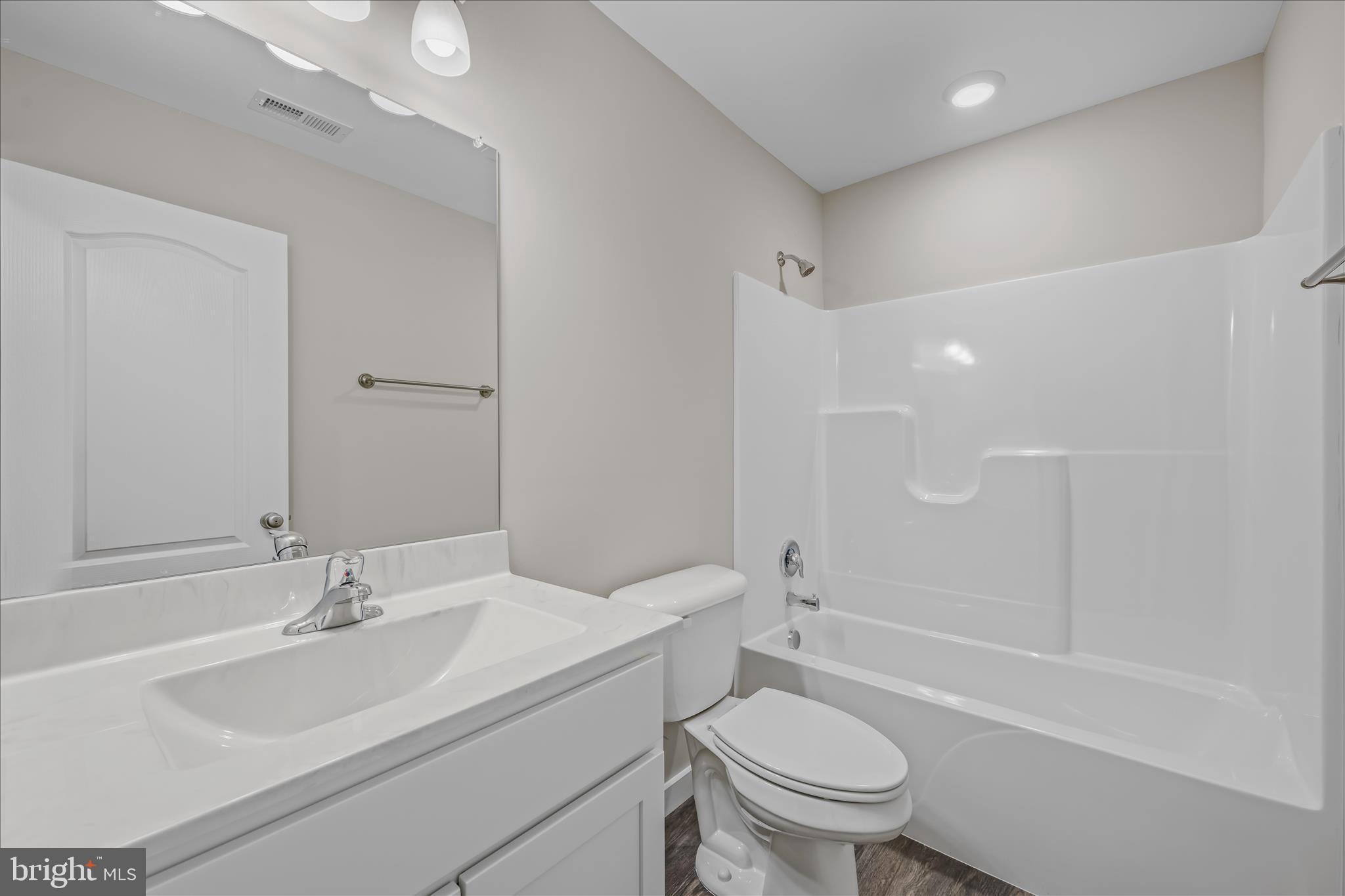 GRANDVIEW ESTATES - Residential