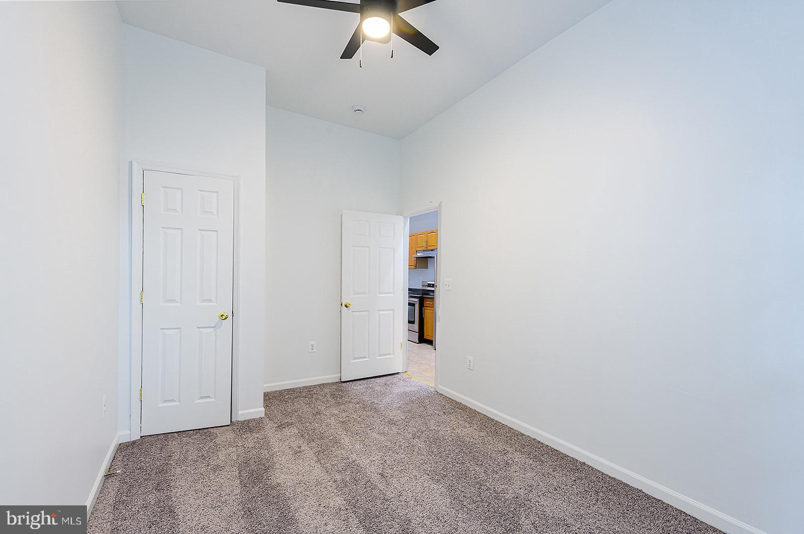 UNION SQUARE - Residential Lease