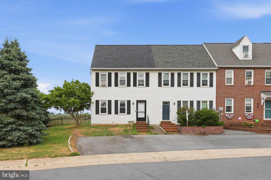Photo of 49 Hilldale Drive, EPHRATA, PA 17522 (MLS # PALA2090832)