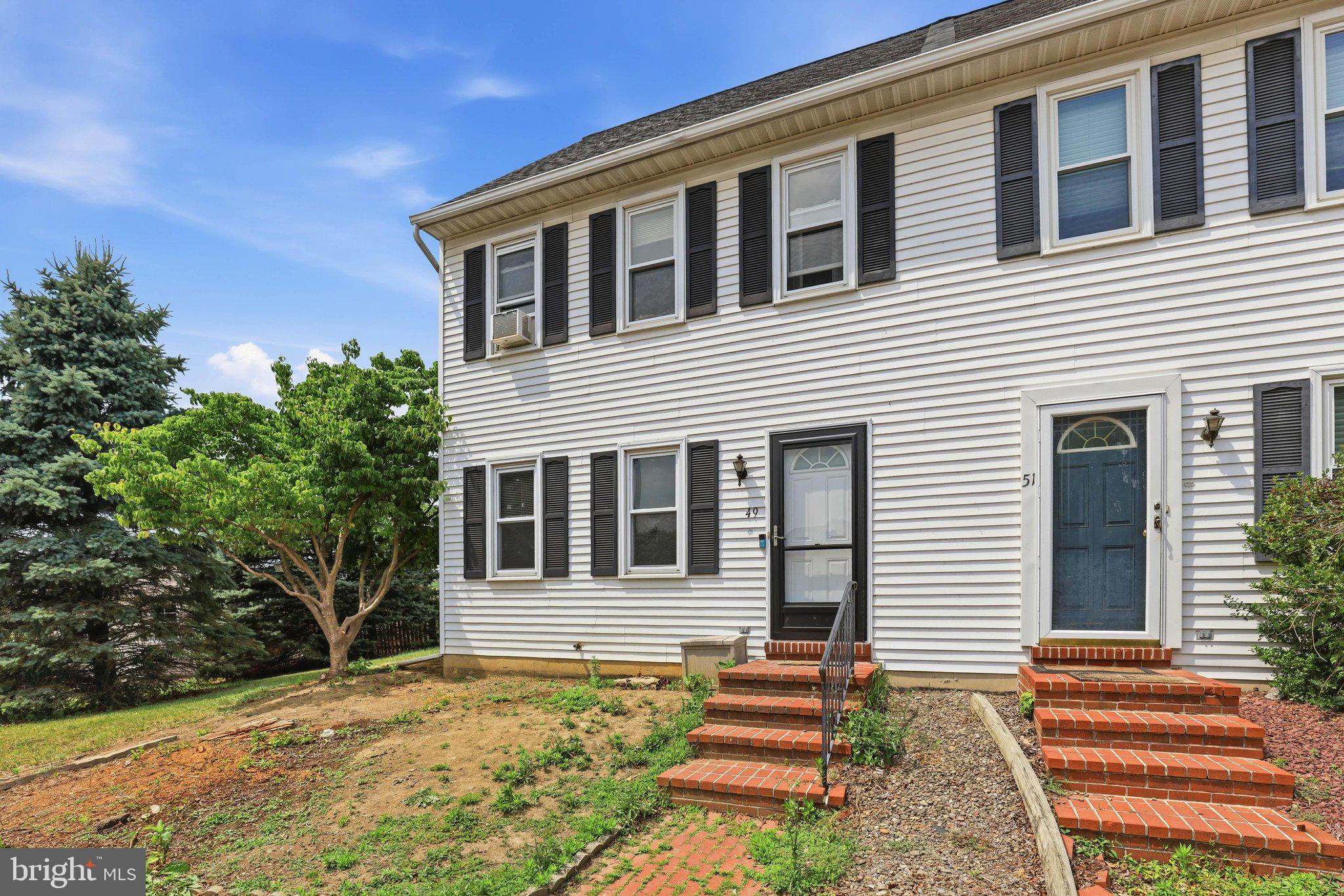 49 HILLDALE DRIVE