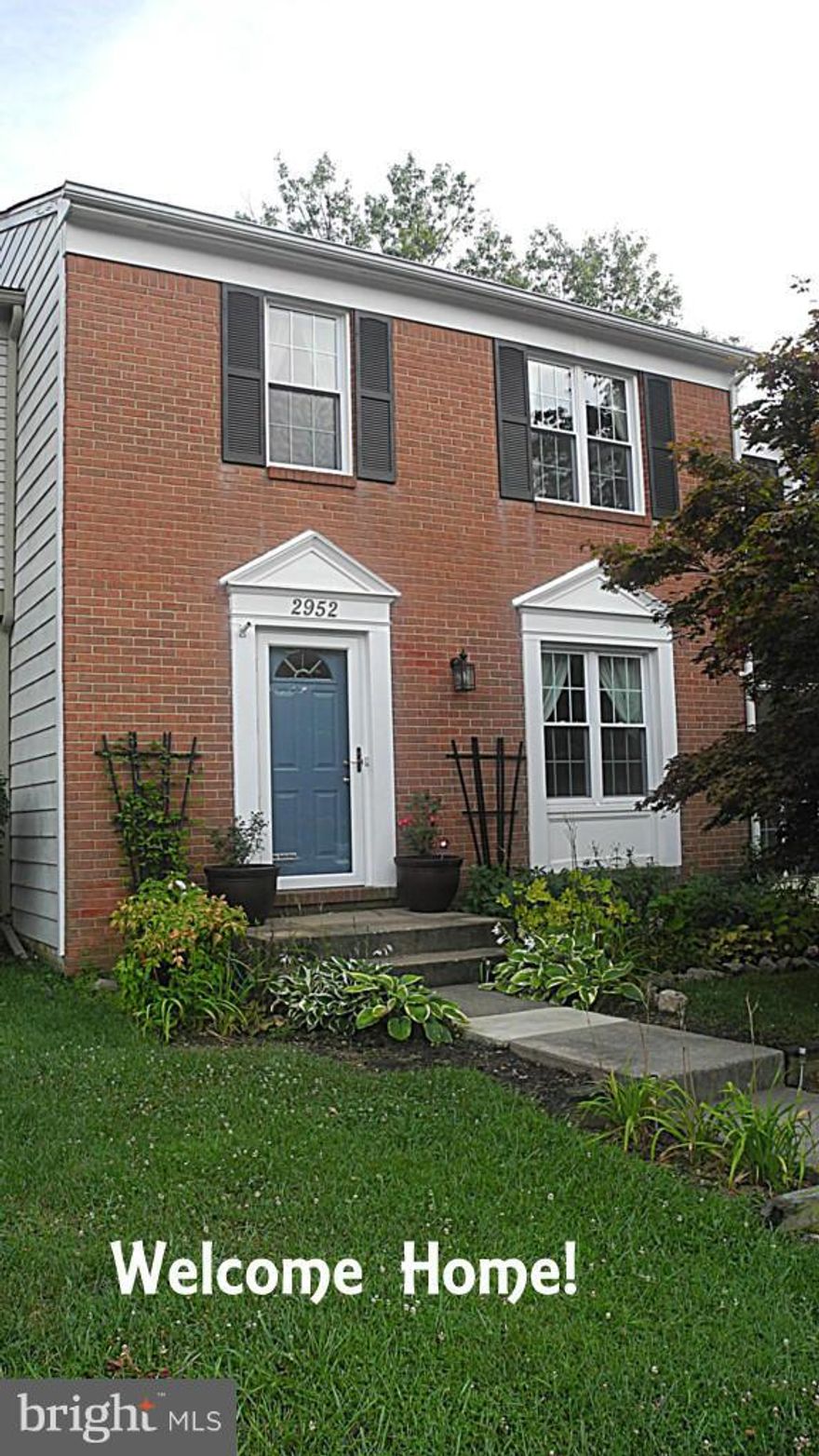 Brick Front Town Home- Renovated in 2012- GRANITE Counter Tops, HARDWOODS, Ceramic Tile, TWO DECKS, FULLY FENCED.  Basement boasts full bath and fourth room- Could be Den/Study or Bedroom (NTC)  Master Suite has Dressing area and additional closet space.  Convenient for Commuters, Close to Schools in Lake Ridge.