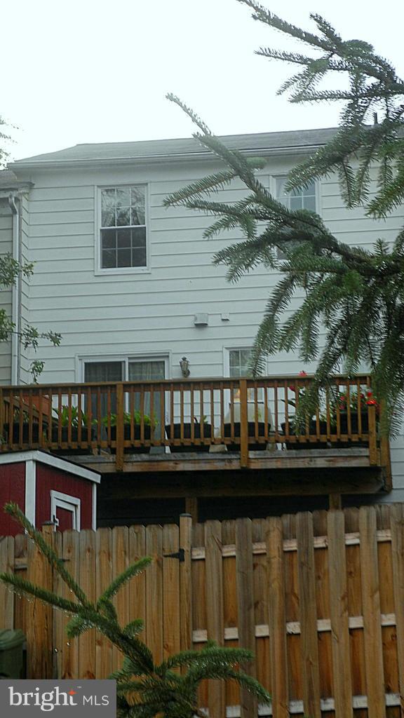 LAKE RIDGE - Residential