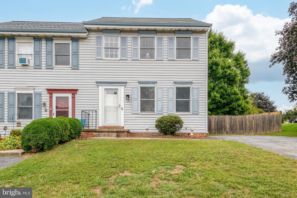 Photo of 12 Cranfield Court, Elizabethtown, PA 17022 (MLS # PALA2056338)