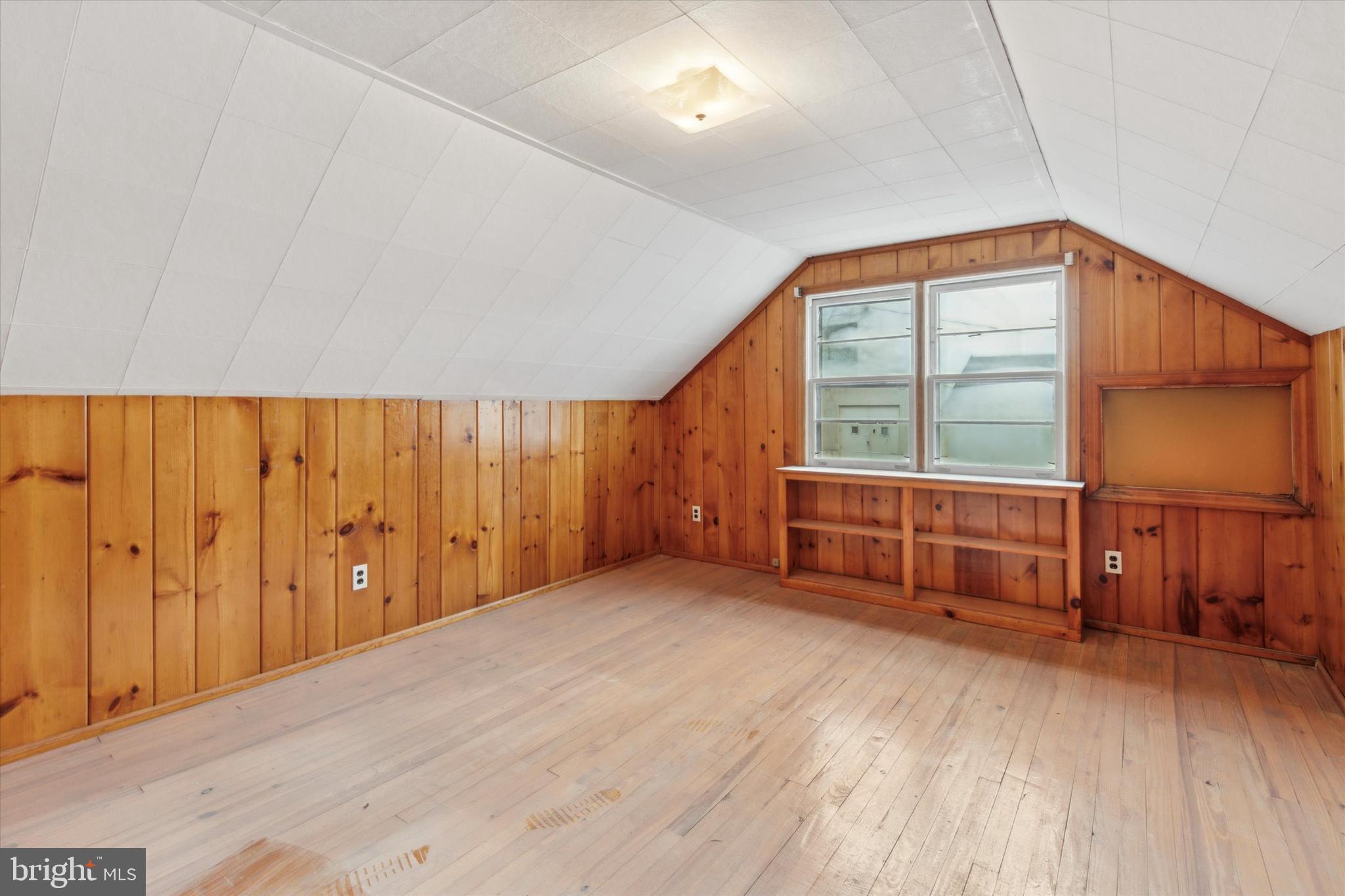 DEVON DOWNS - Residential Lease