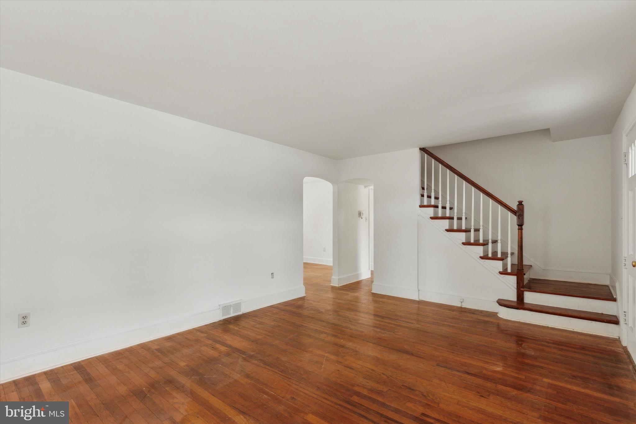 DEVON DOWNS - Residential Lease