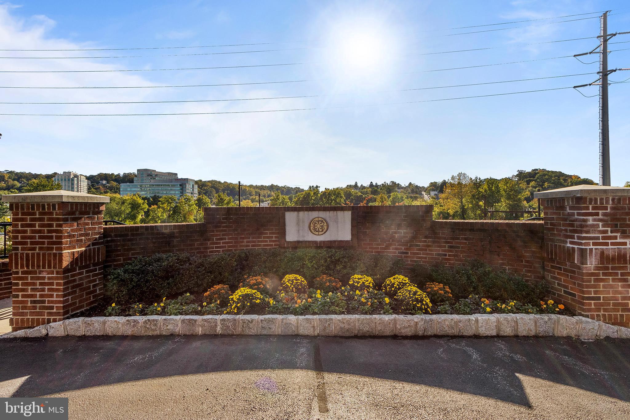 THE GRANDE AT RIVERVIEW - Residential Lease