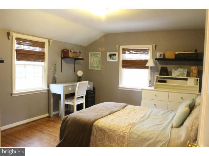 OLD OAKS - Residential