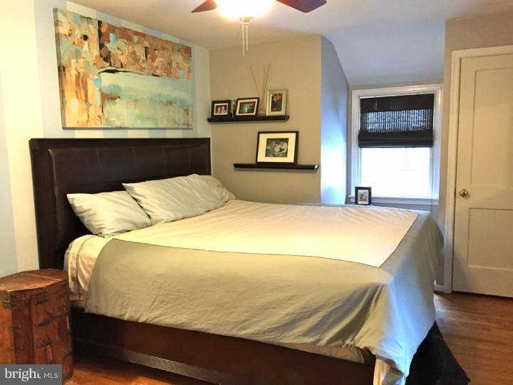 OLD OAKS - Residential