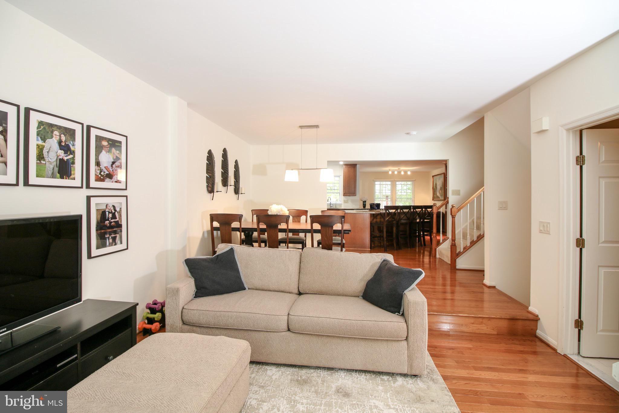 1392 PARK GARDEN LANE