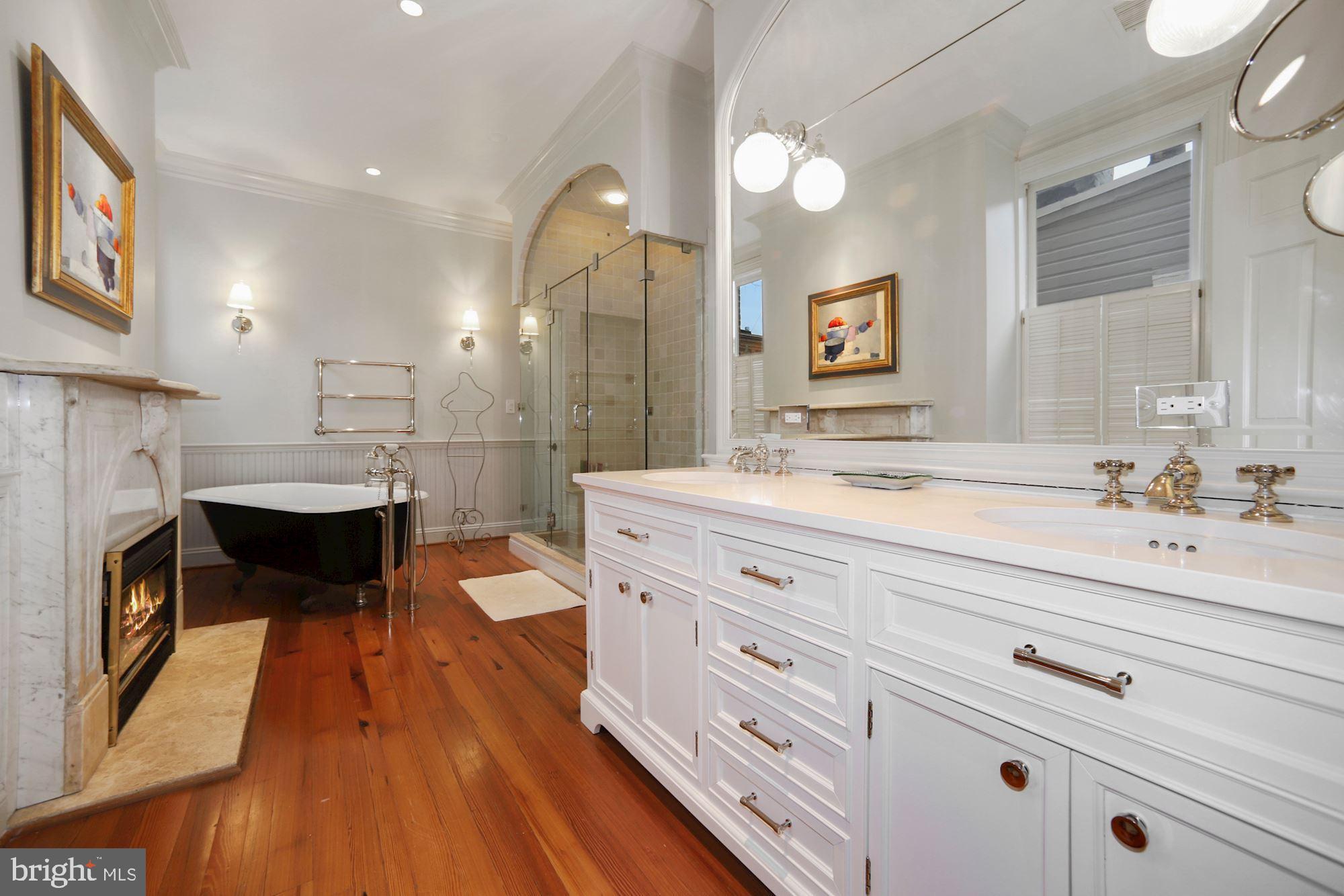 GEORGETOWN - Residential