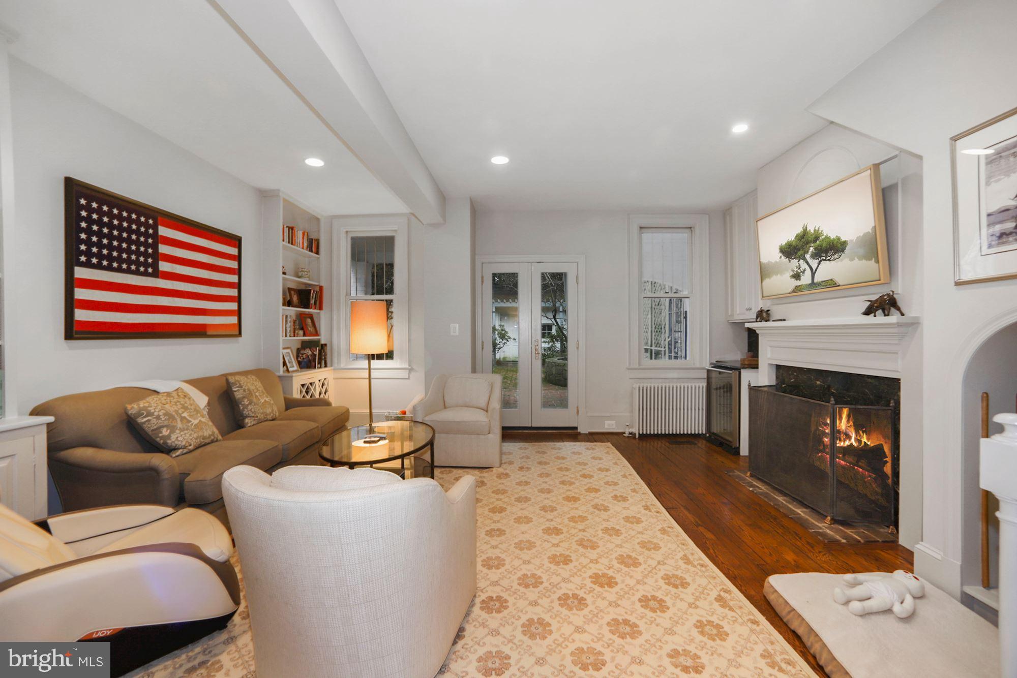 GEORGETOWN - Residential