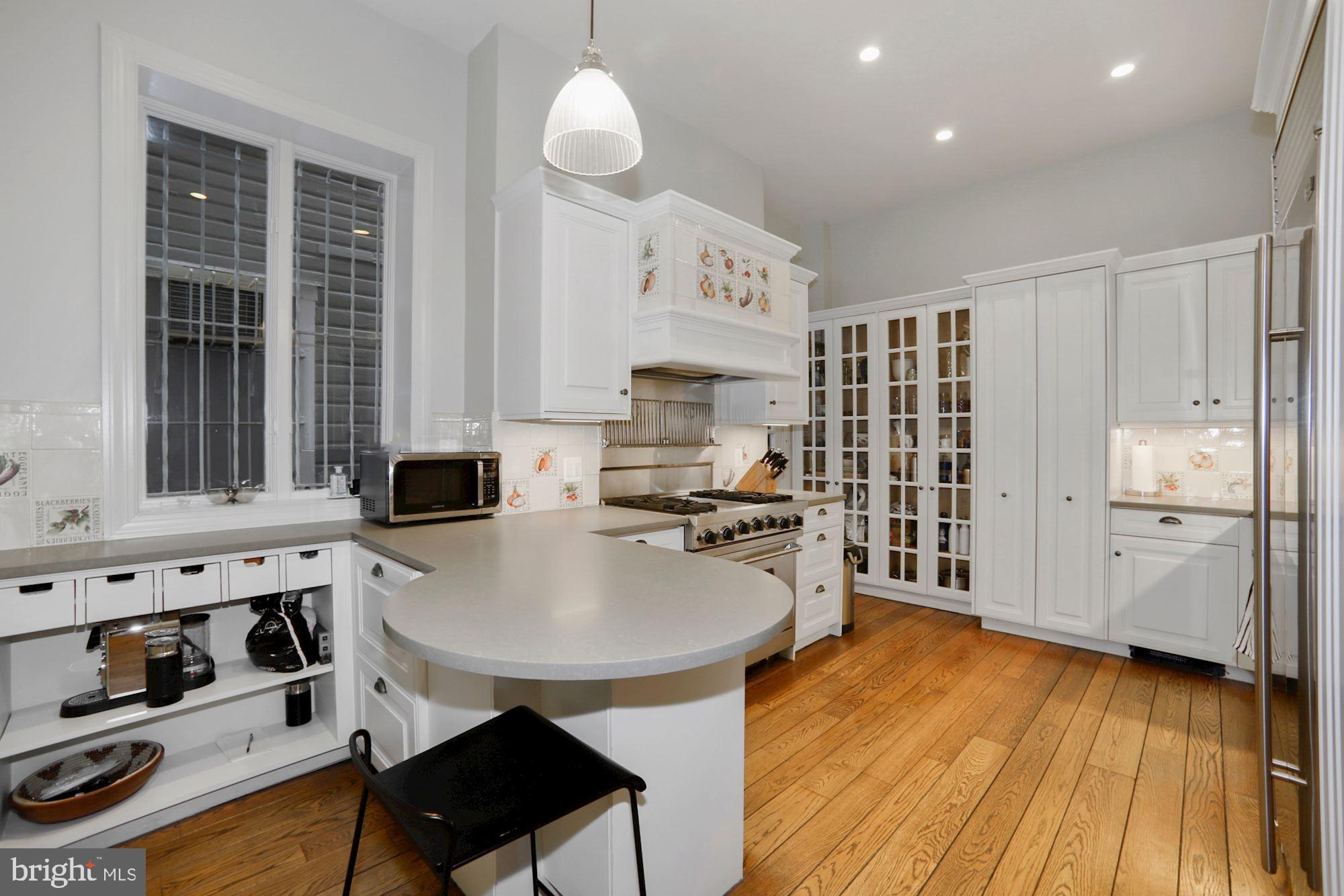 GEORGETOWN - Residential