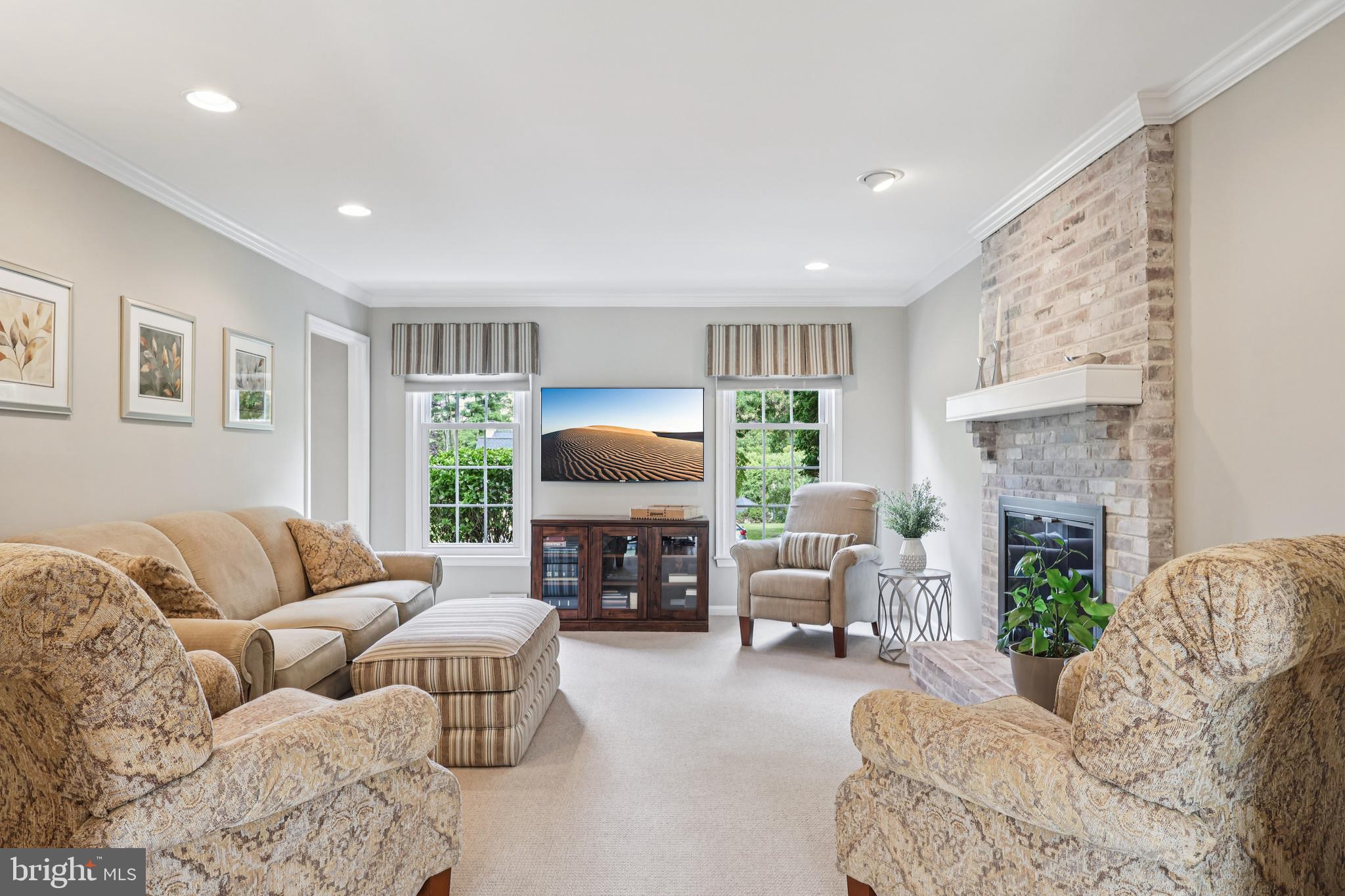 FOX FIELDS - Residential