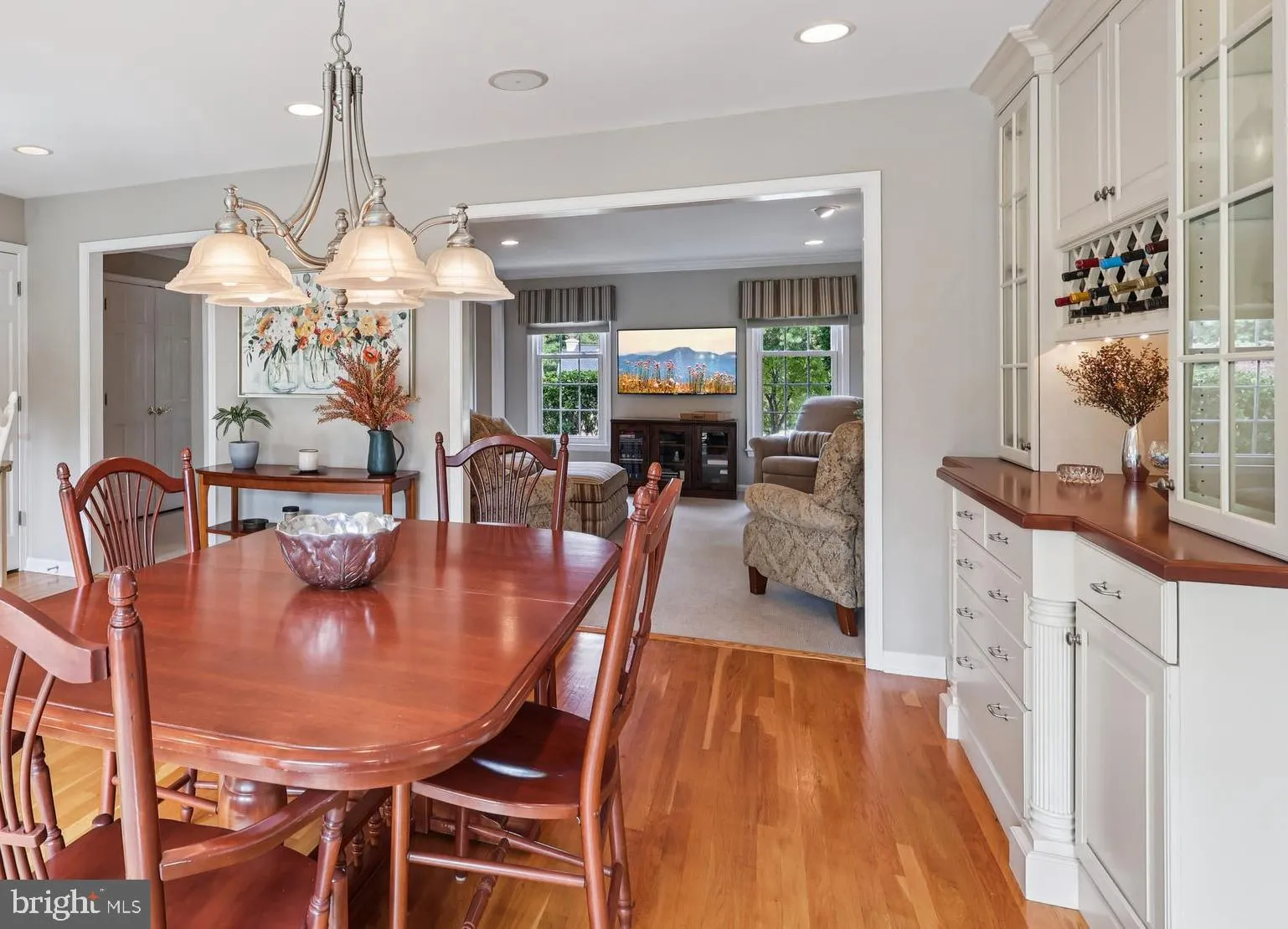 Bryn Mawr, Pennsylvania 19010, United States, 4 Bedrooms Bedrooms, ,4 BathroomsBathrooms,Residential,Pending,217920