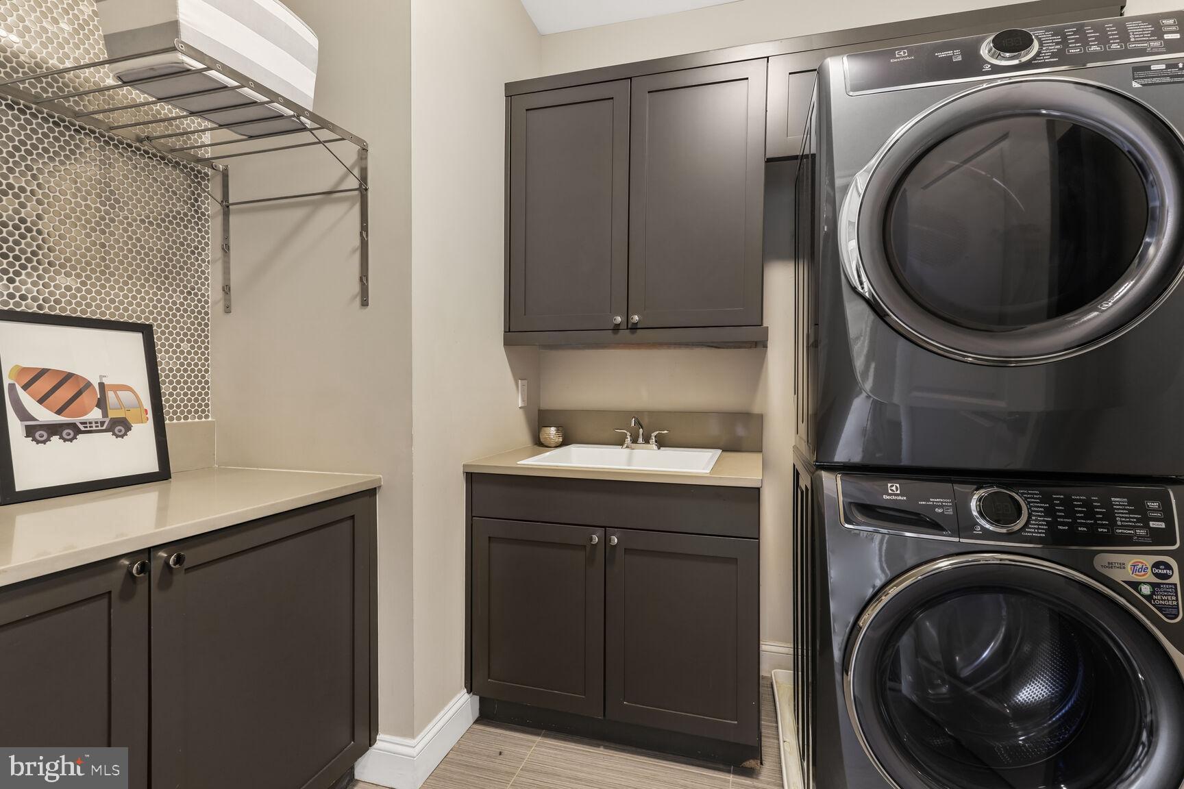 CHEVY CHASE TERRACE - Residential