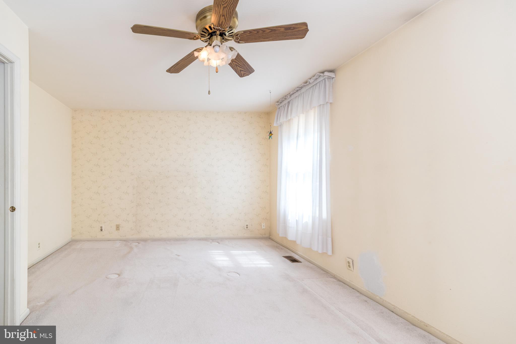 FAIRWAYS - Residential