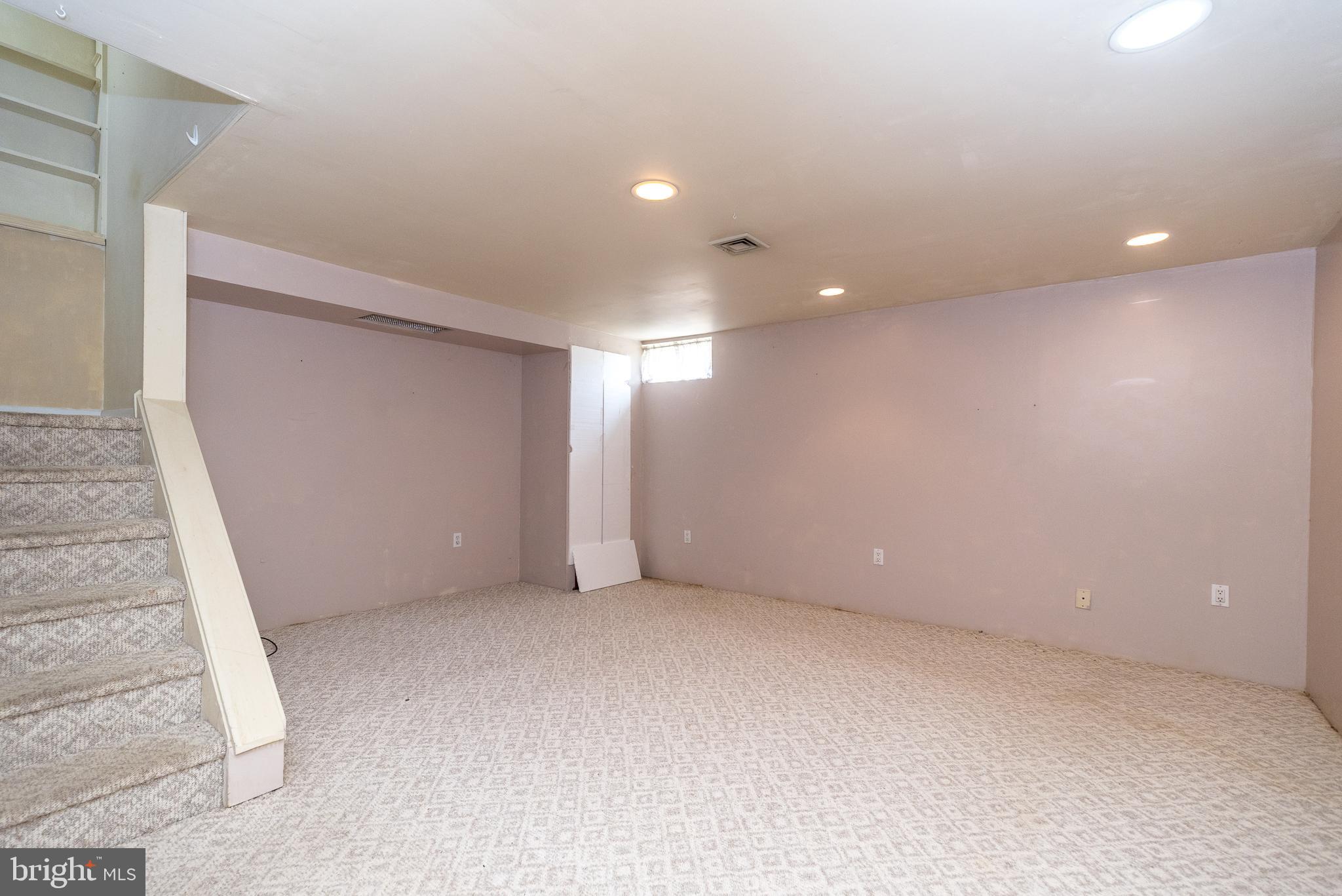 FAIRWAYS - Residential