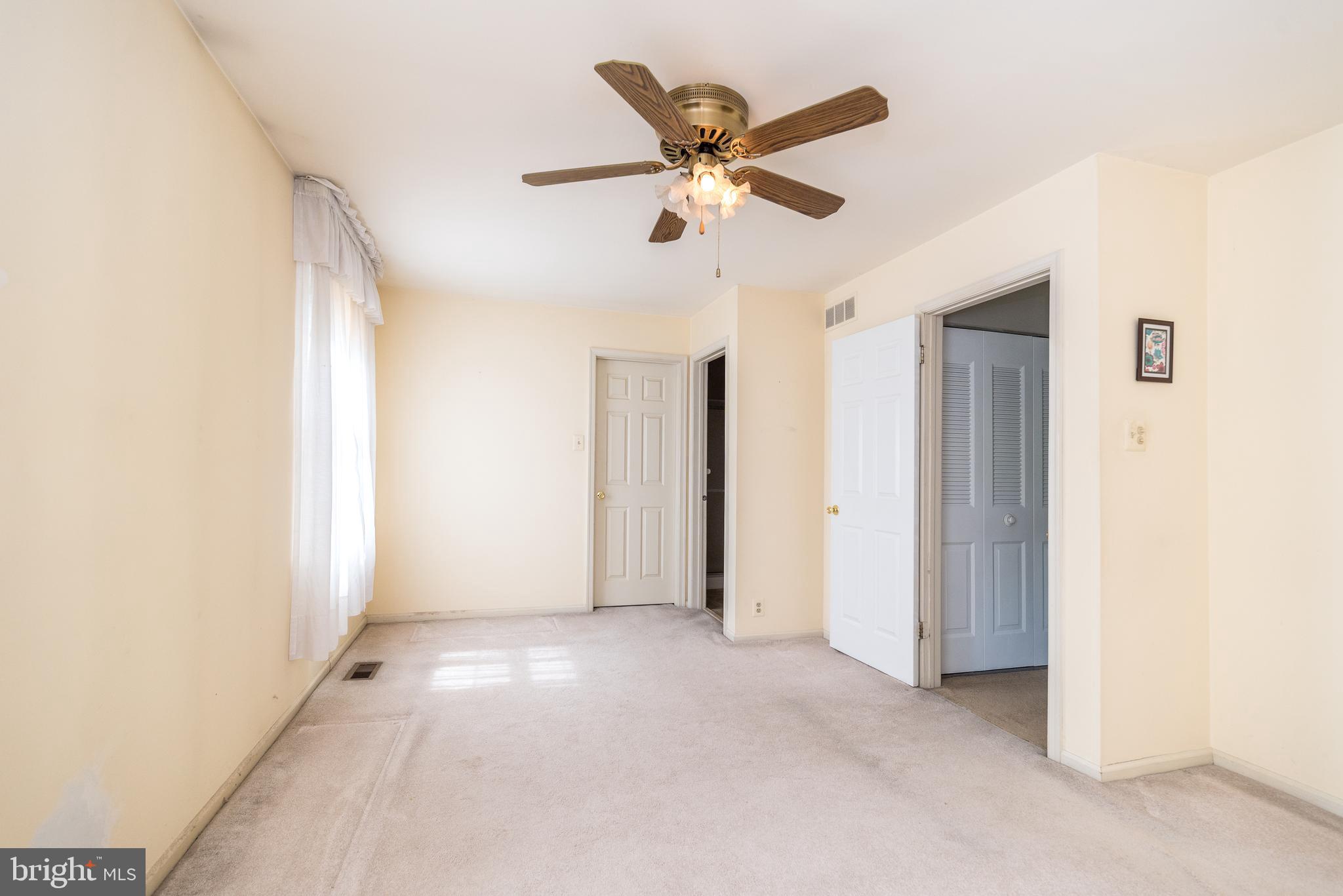 FAIRWAYS - Residential