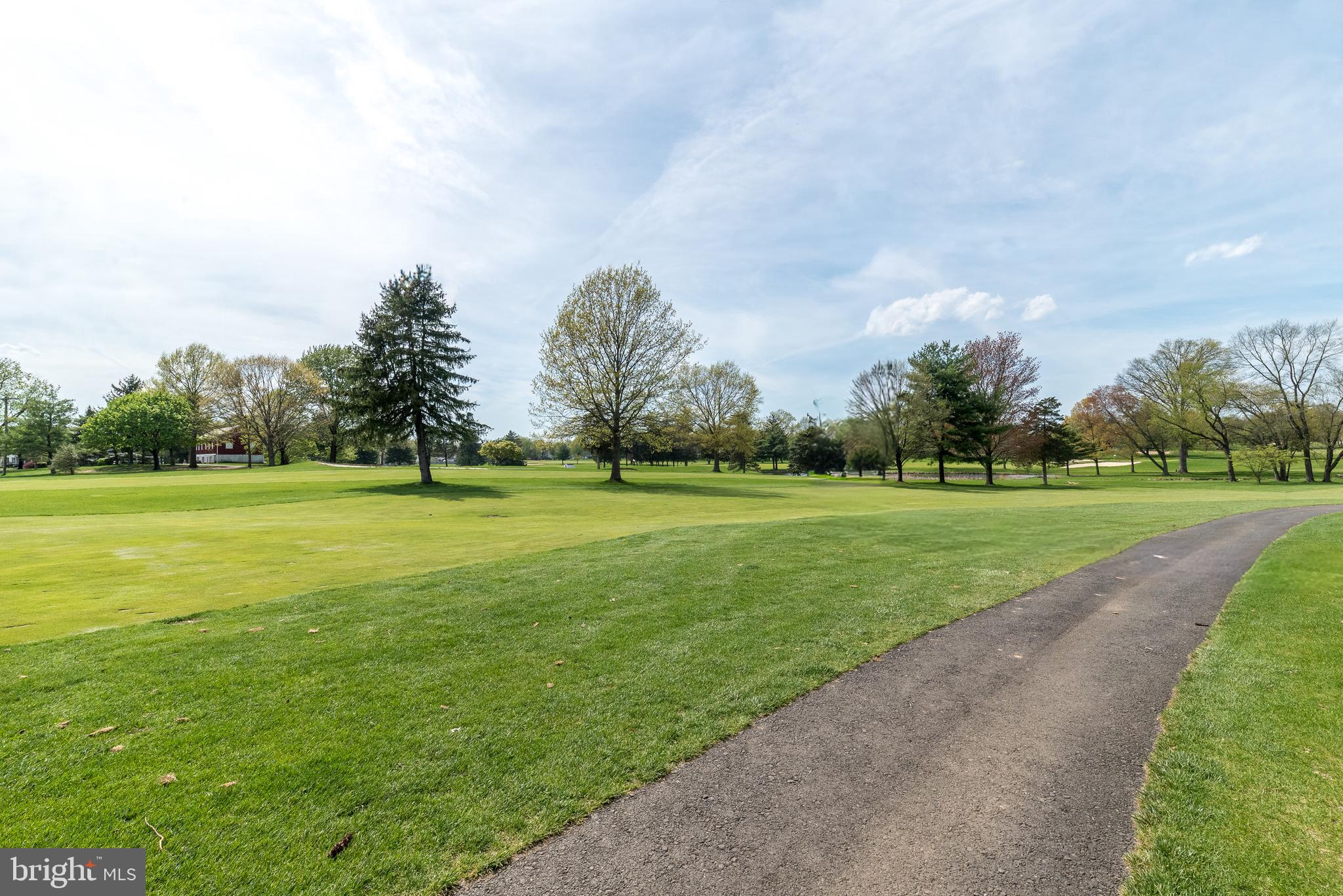 FAIRWAYS - Residential