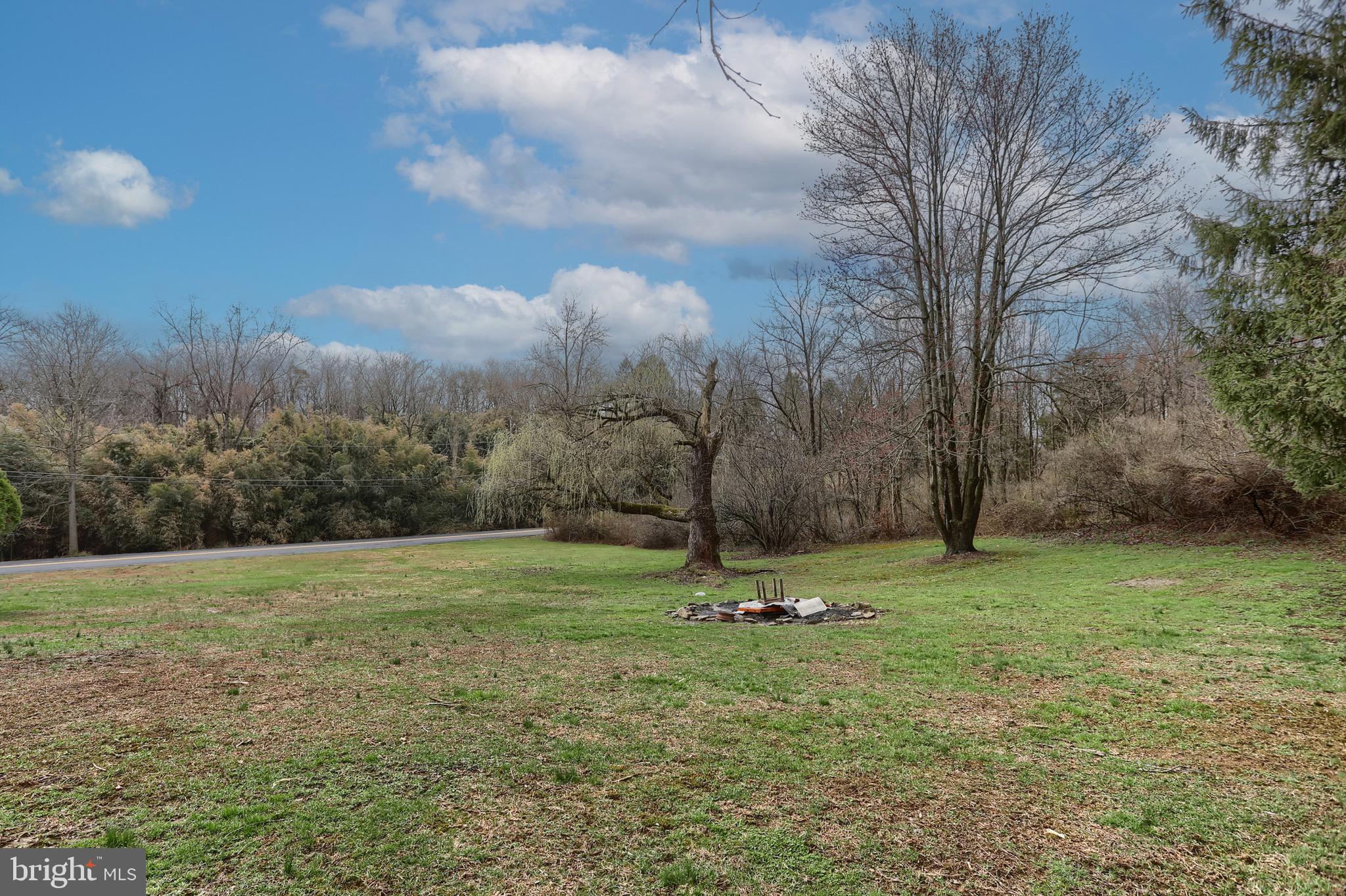 HUMMELSTOWN - Residential