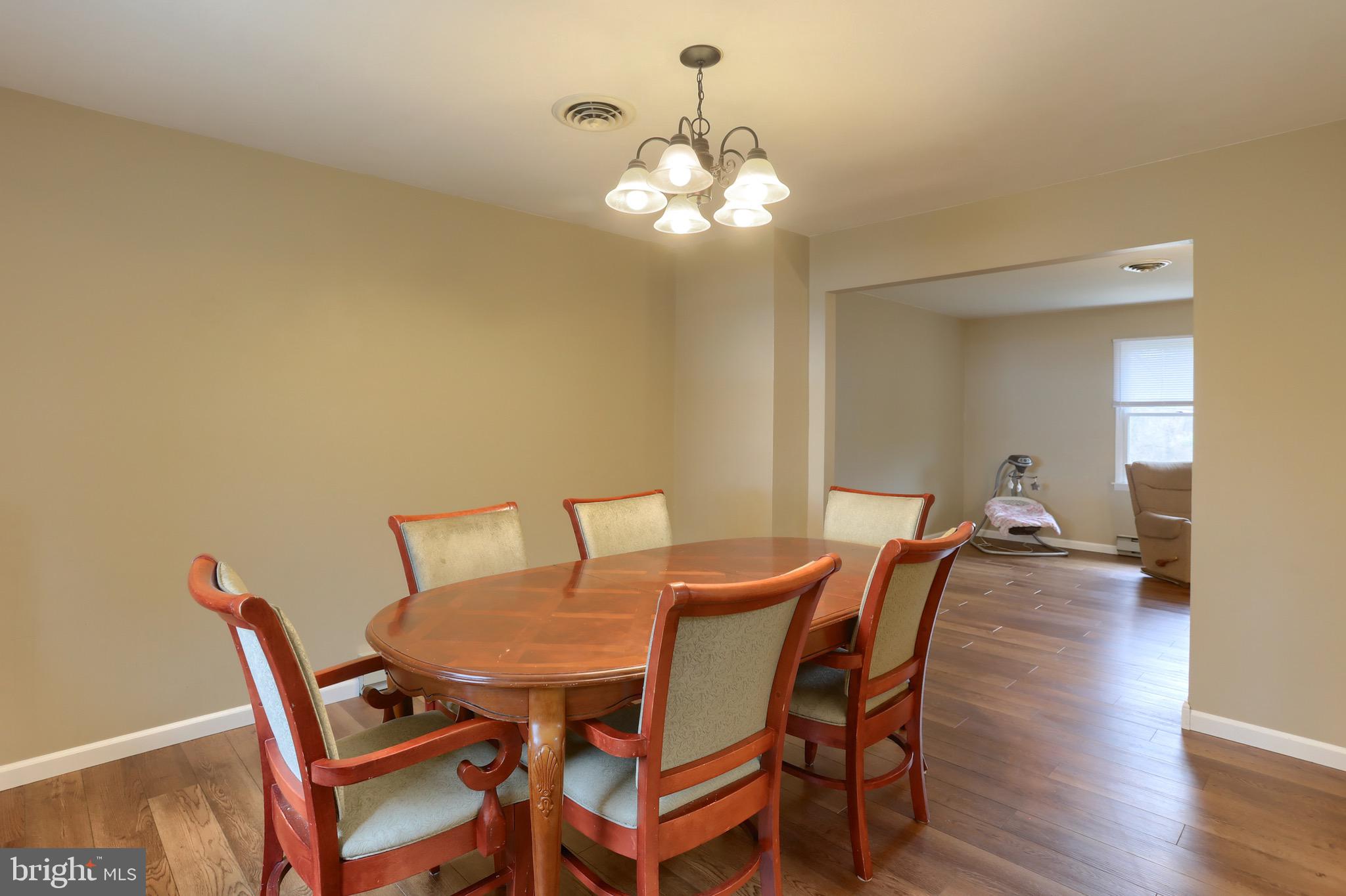 HUMMELSTOWN - Residential