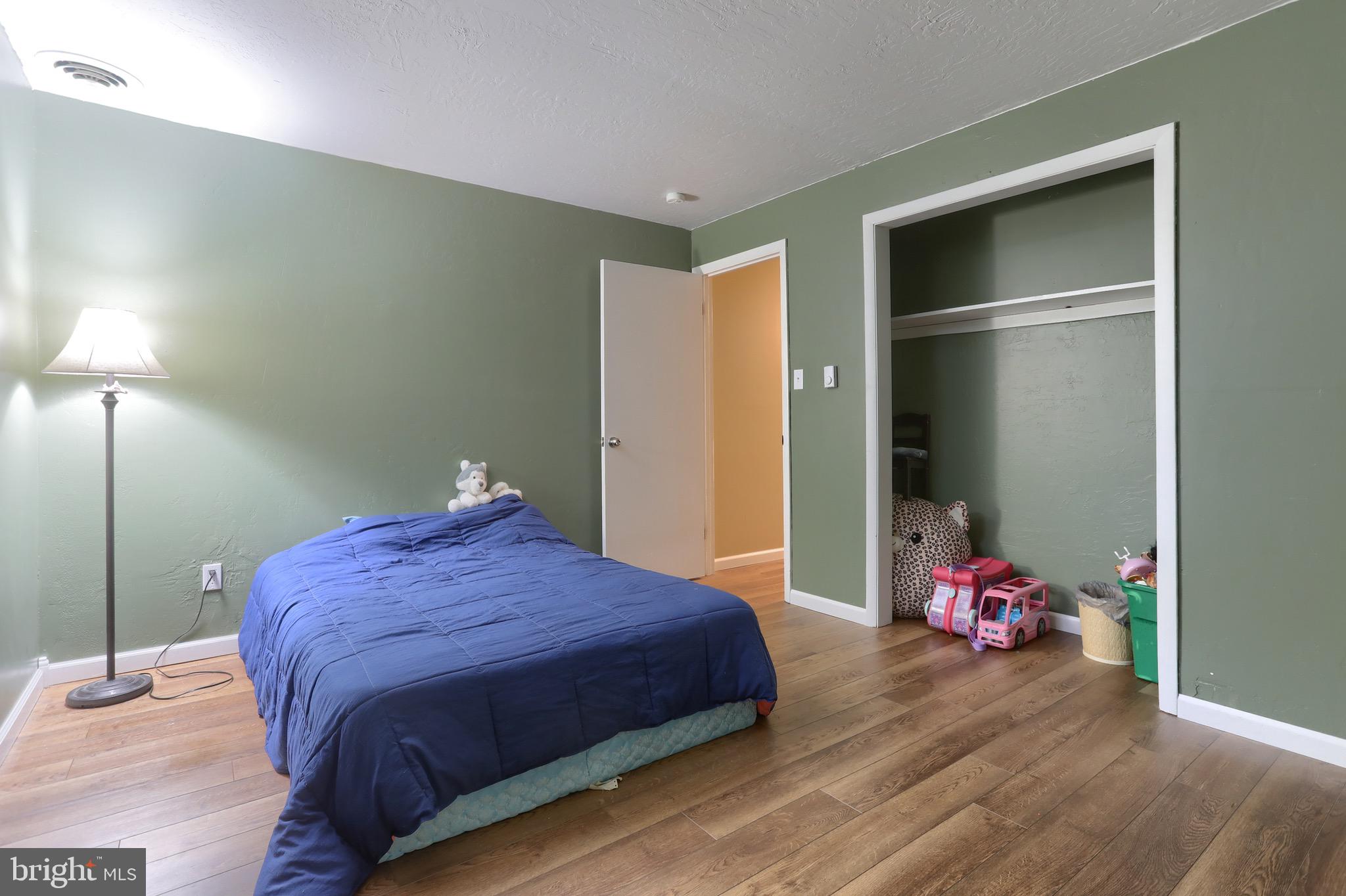 HUMMELSTOWN - Residential