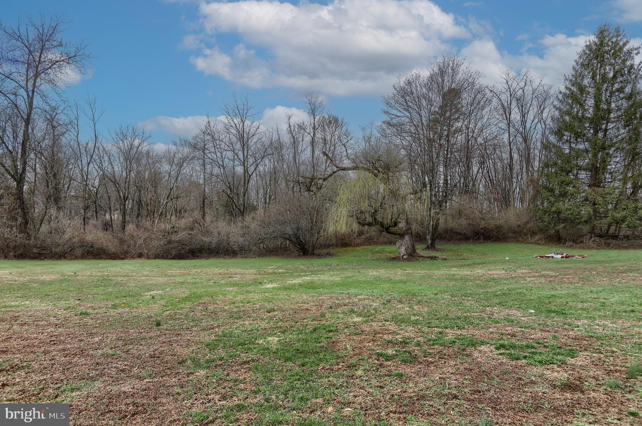 HUMMELSTOWN - Residential